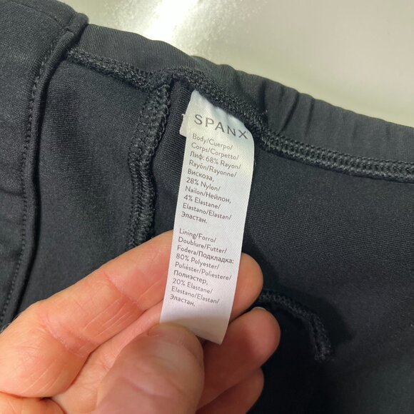 Spanx Plus Size 2X Tall Black Pull-On Ponte Flare Pants Tummy Control Seamed - Picture 7 of 8